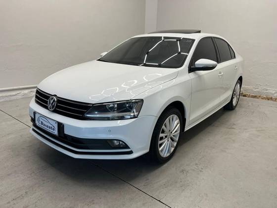 VOLKSWAGEN JETTA 1.4 16V TSI COMFORTLINE GASOLINA 4P TIPTRONIC VOLKSWAGEN JETTA 1.4 16V TSI COMFORTLINE GASOLINA 4P TIPTRONIC
